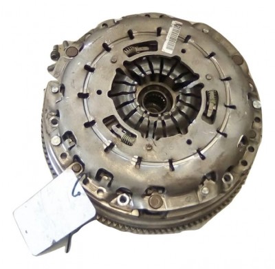 BMW F82 f32 418I SPRZEGLO DWUMAS B38B15A