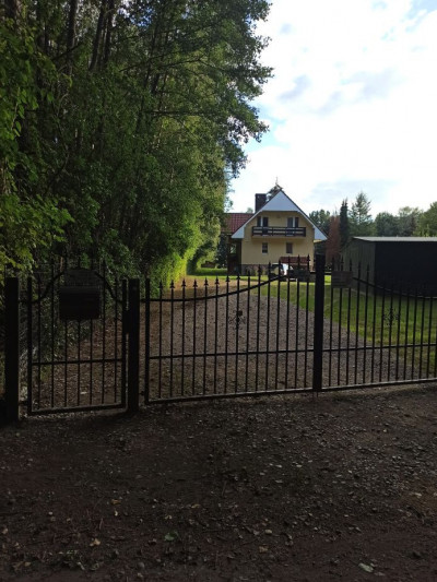 2 Domy - Na jednej posesji. W Ińskim Parku Krajobrazowym.