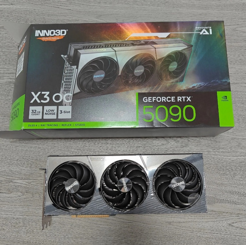 GEFORCE RTX 4090 / RTX 4080 Super / RTX 5090 /RTX 5080 12