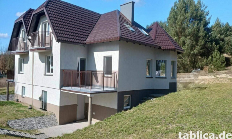 Traumhaus mit Seeblick: Doppelhaushälfte direkt am Łowyńskie 0