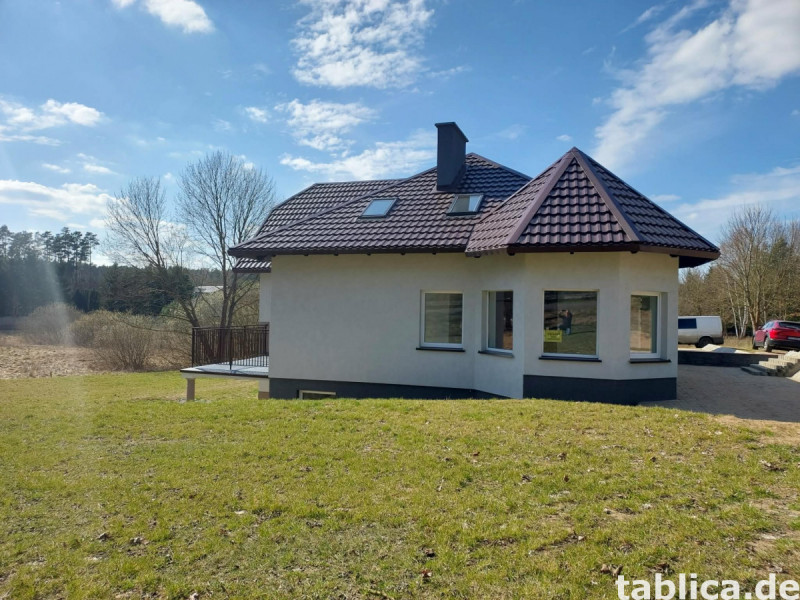 Traumhaus mit Seeblick: Doppelhaushälfte direkt am Łowyńskie 2