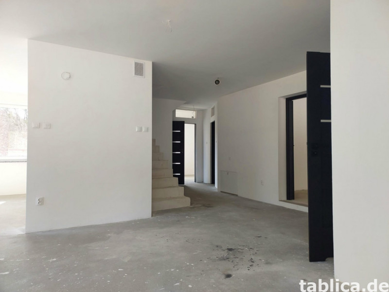 Traumhaus mit Seeblick: Doppelhaushälfte direkt am Łowyńskie 9